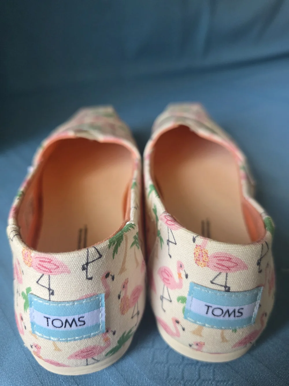 TOMS Flamingo Palm Tree Canvas Slip‑Ons Women’s 7.5 Tropical Summer